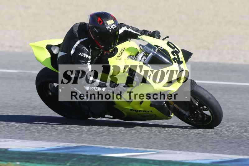 /Archiv-2024/02 29.01.-02.02.2024 Moto Center Thun Jerez/Gruppe gruen-green/229